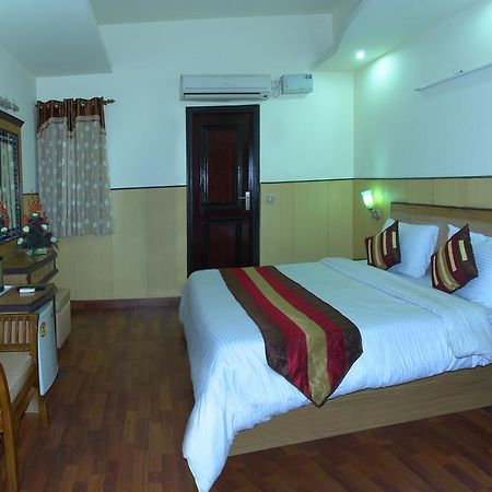 Hotel Karat 87 Inn نيودلهي المظهر الخارجي الصورة