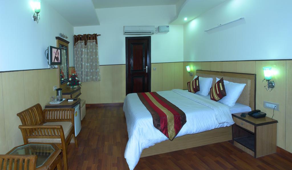 Hotel Karat 87 Inn نيودلهي المظهر الخارجي الصورة