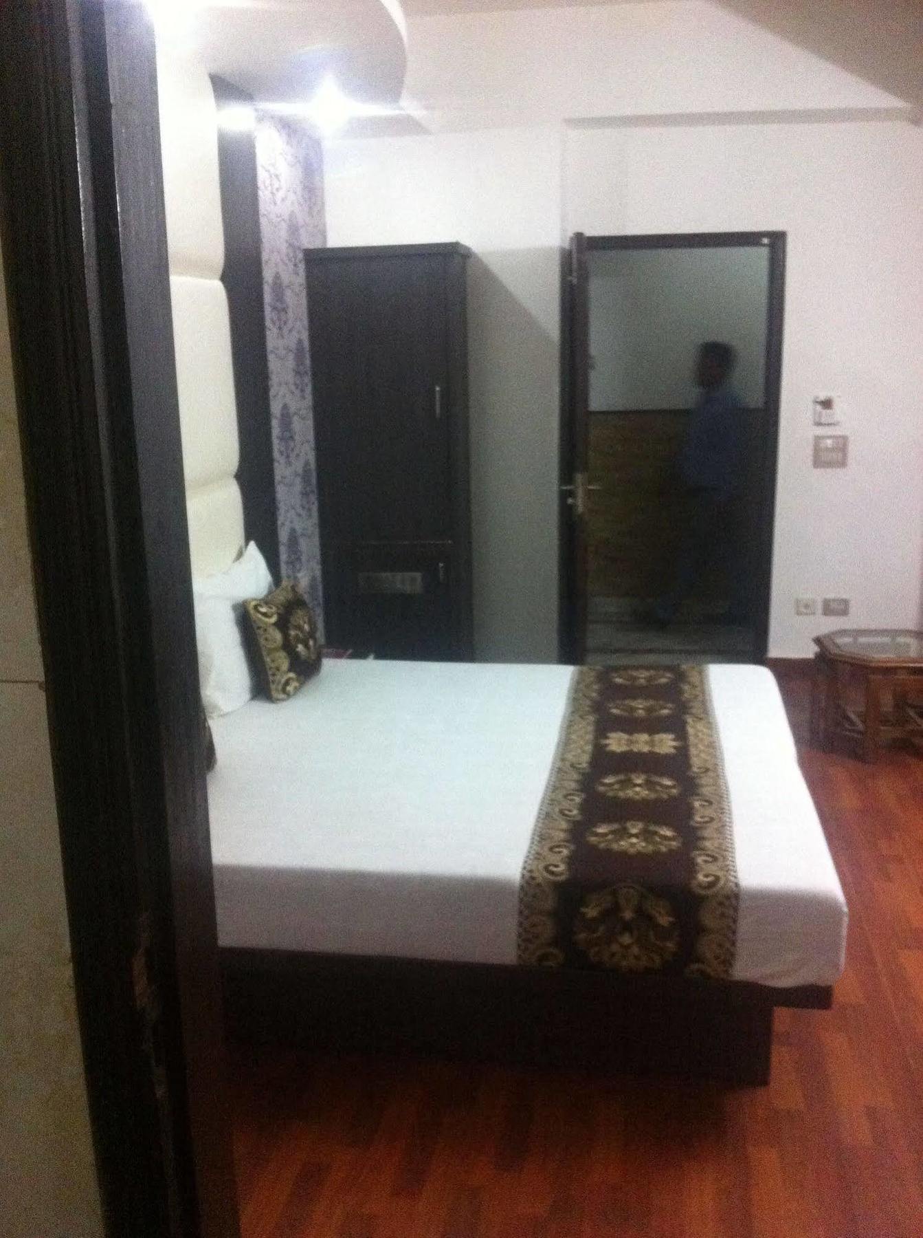 Hotel Karat 87 Inn نيودلهي المظهر الخارجي الصورة